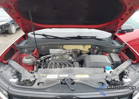 2023 Volkswagen Atlas Cross Sport 3.6L V6 Sel/3.6L V6 Sel R-Line Black from USA, damaged, VIN 1V2SE2CA1PC200712